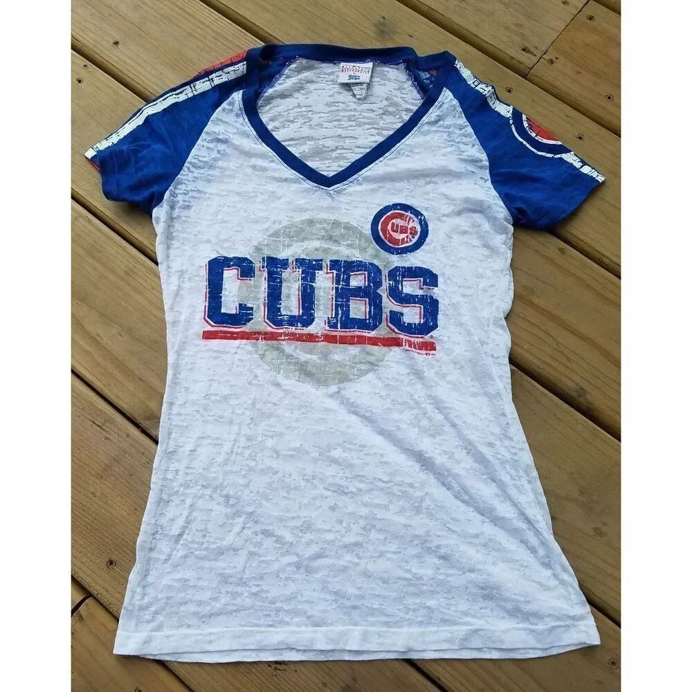 Cubs woman's burnout style shirt size L.